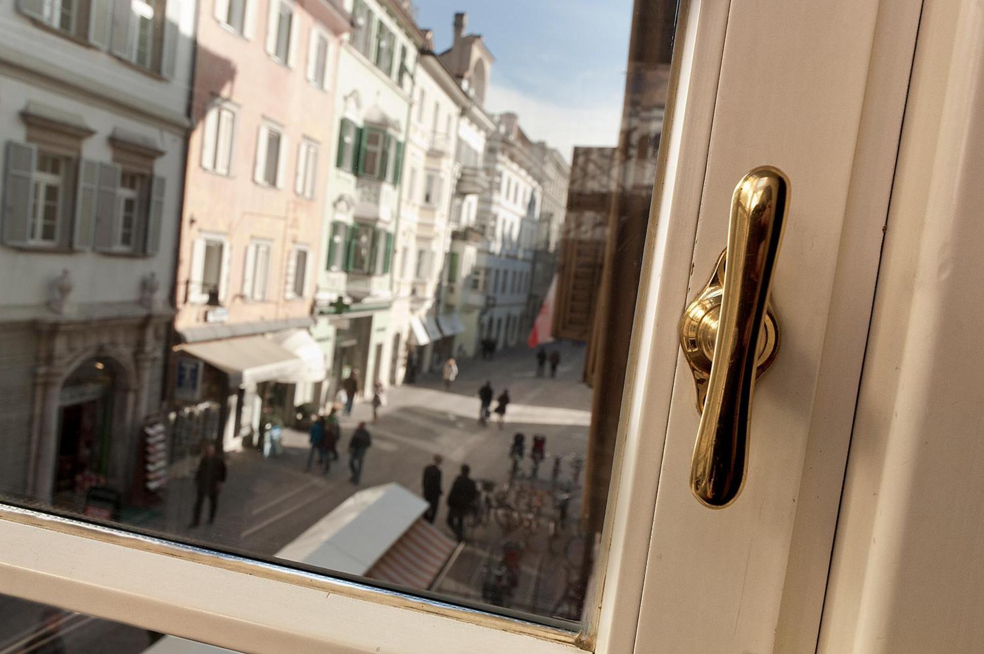 Residence Fink Central Apartments Bozen Zimmer foto